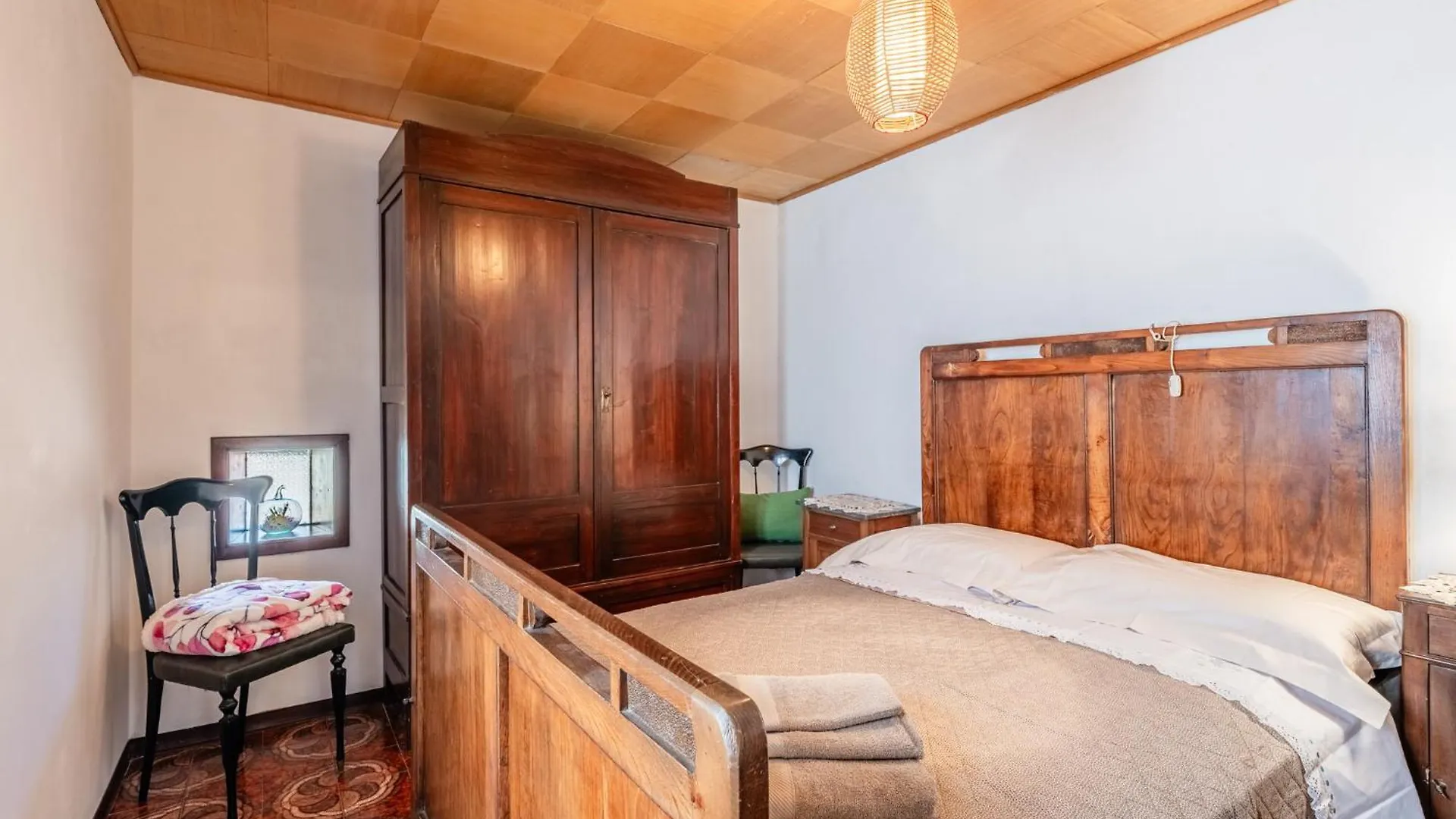 La Casina Di Nonno Loriano contacts
